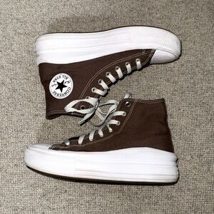 Platform converse shoes